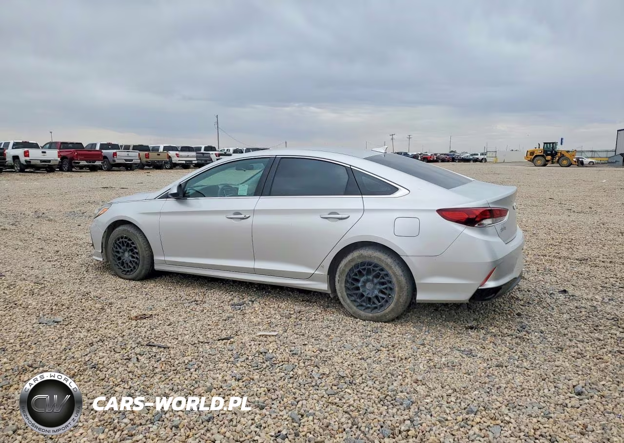 2019 Hyundai Sonata Se VIN:5NPE24AF1KH733688 - 2
