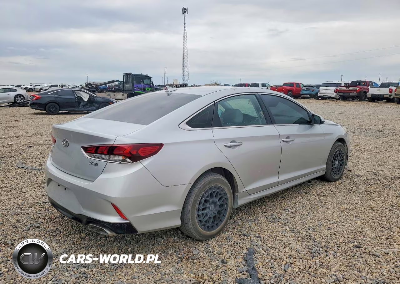 2019 Hyundai Sonata Se VIN:5NPE24AF1KH733688 - 3