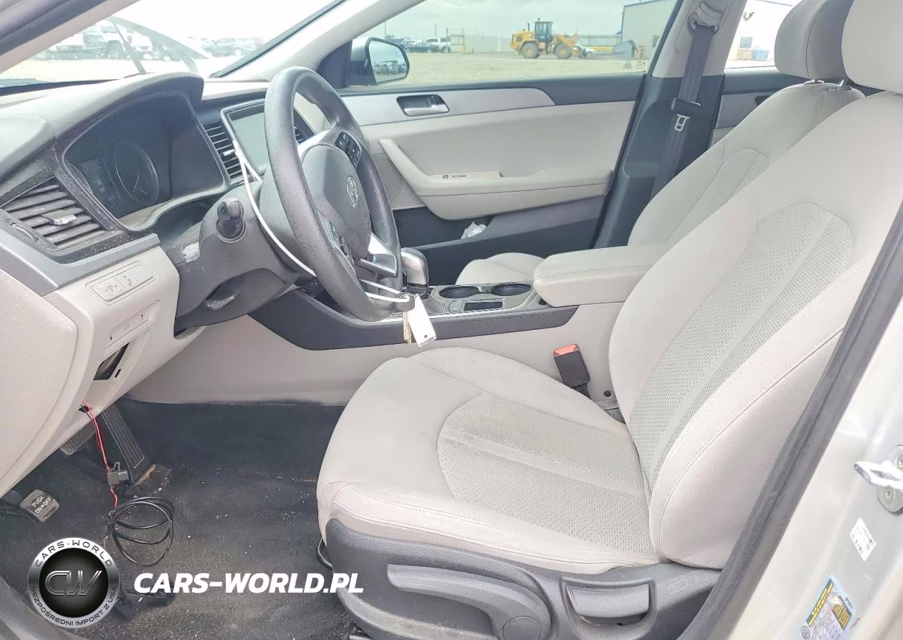 2019 Hyundai Sonata Se VIN:5NPE24AF1KH733688 - 7