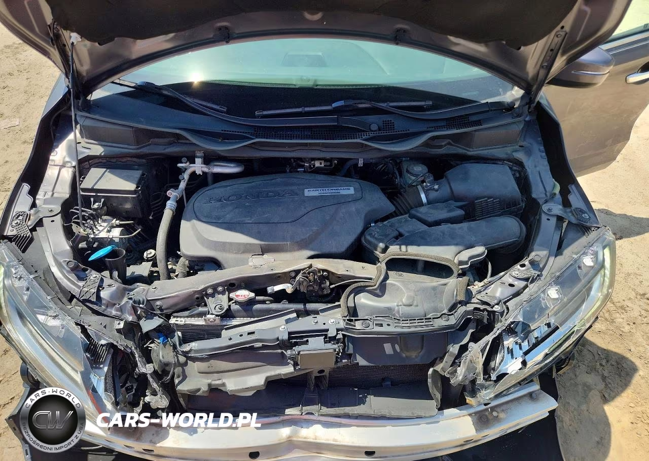 2019 Honda Odyssey Touring VIN:5FNRL6H82KB118664 - 12