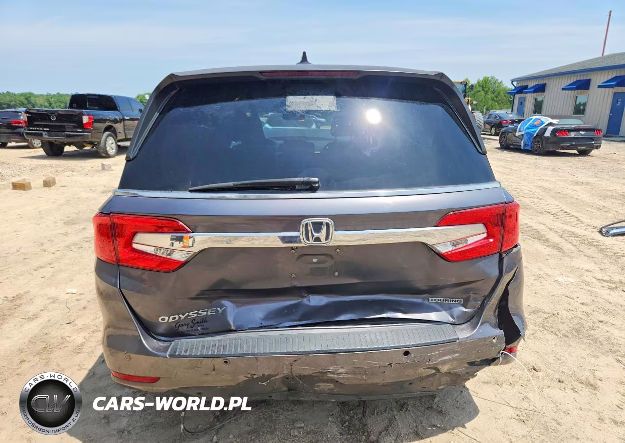 2019 Honda Odyssey Touring VIN:5FNRL6H82KB118664 - 6