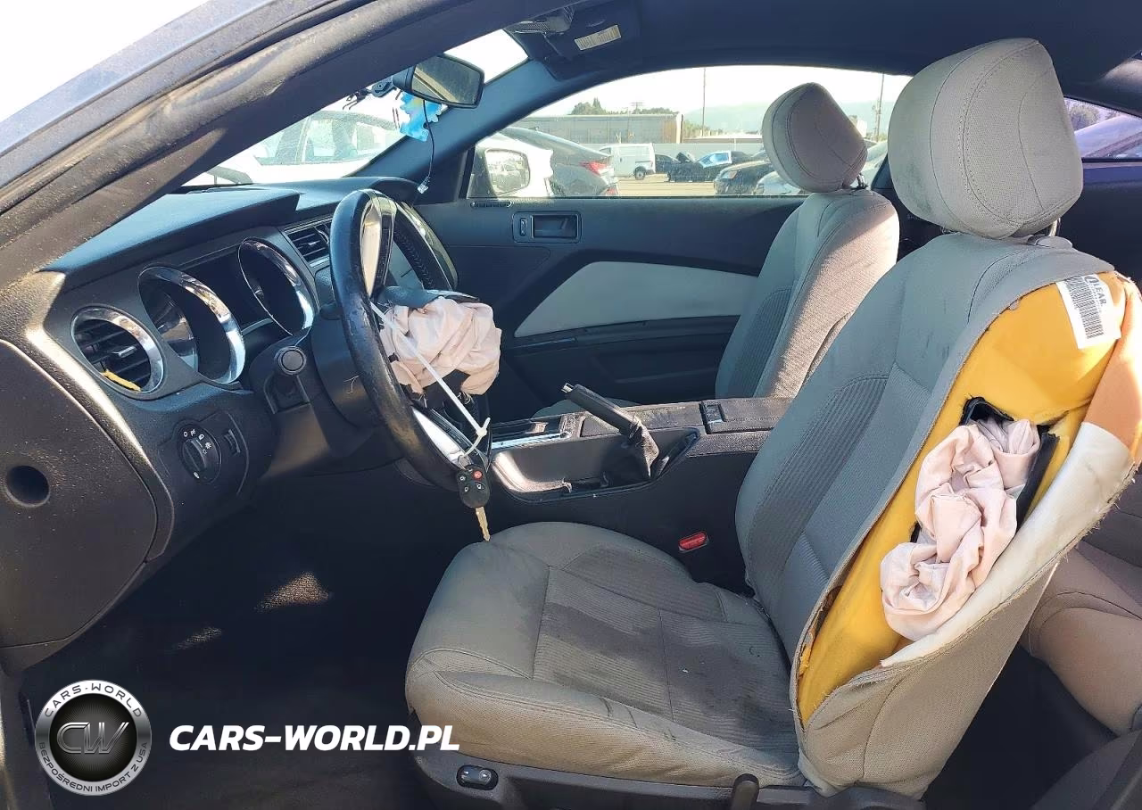 2014 Ford Mustang VIN:1ZVBP8AM7E5301974 - 7