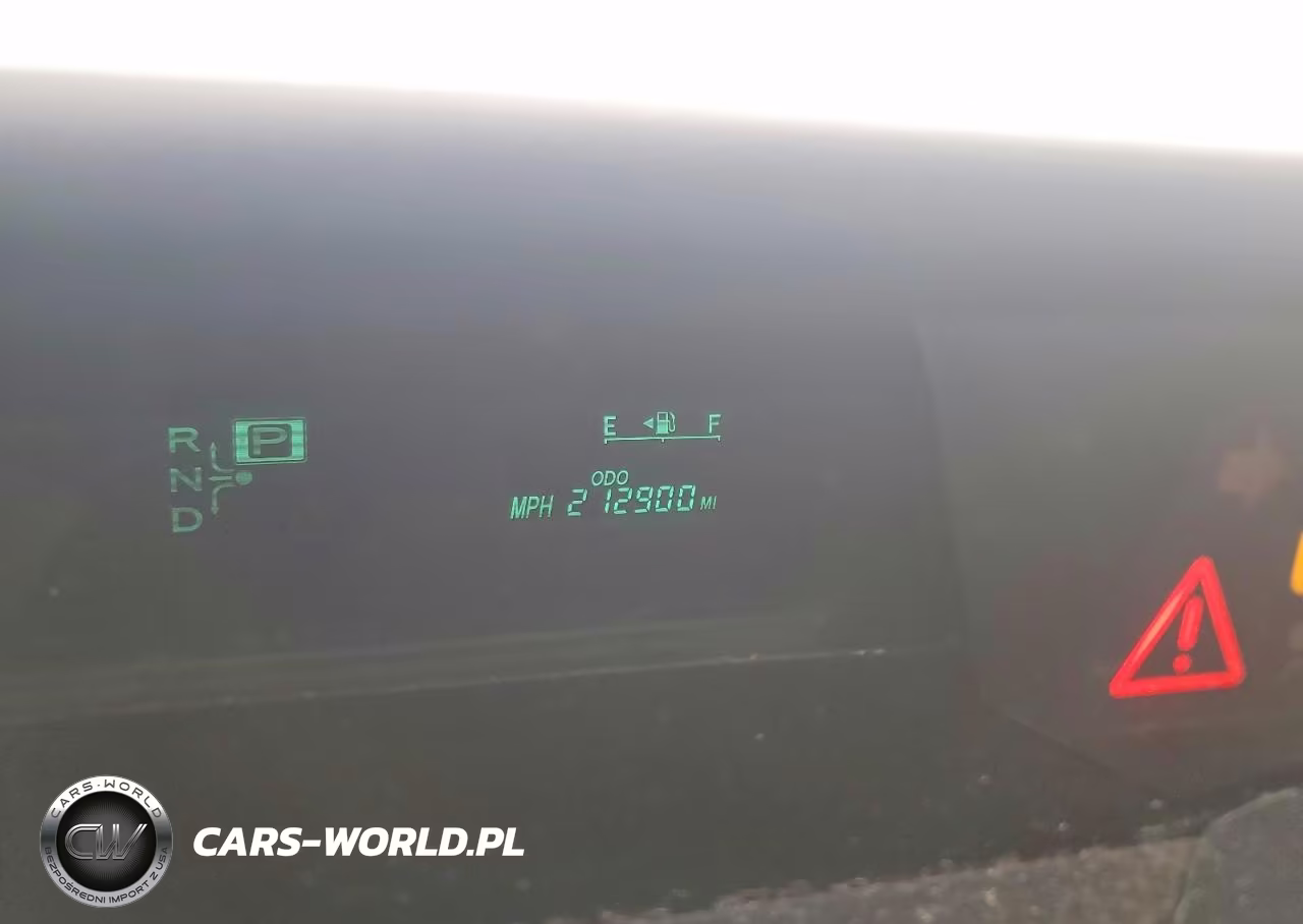 2007 Toyota Prius Base VIN:JTDKB20UX77673218 - 9