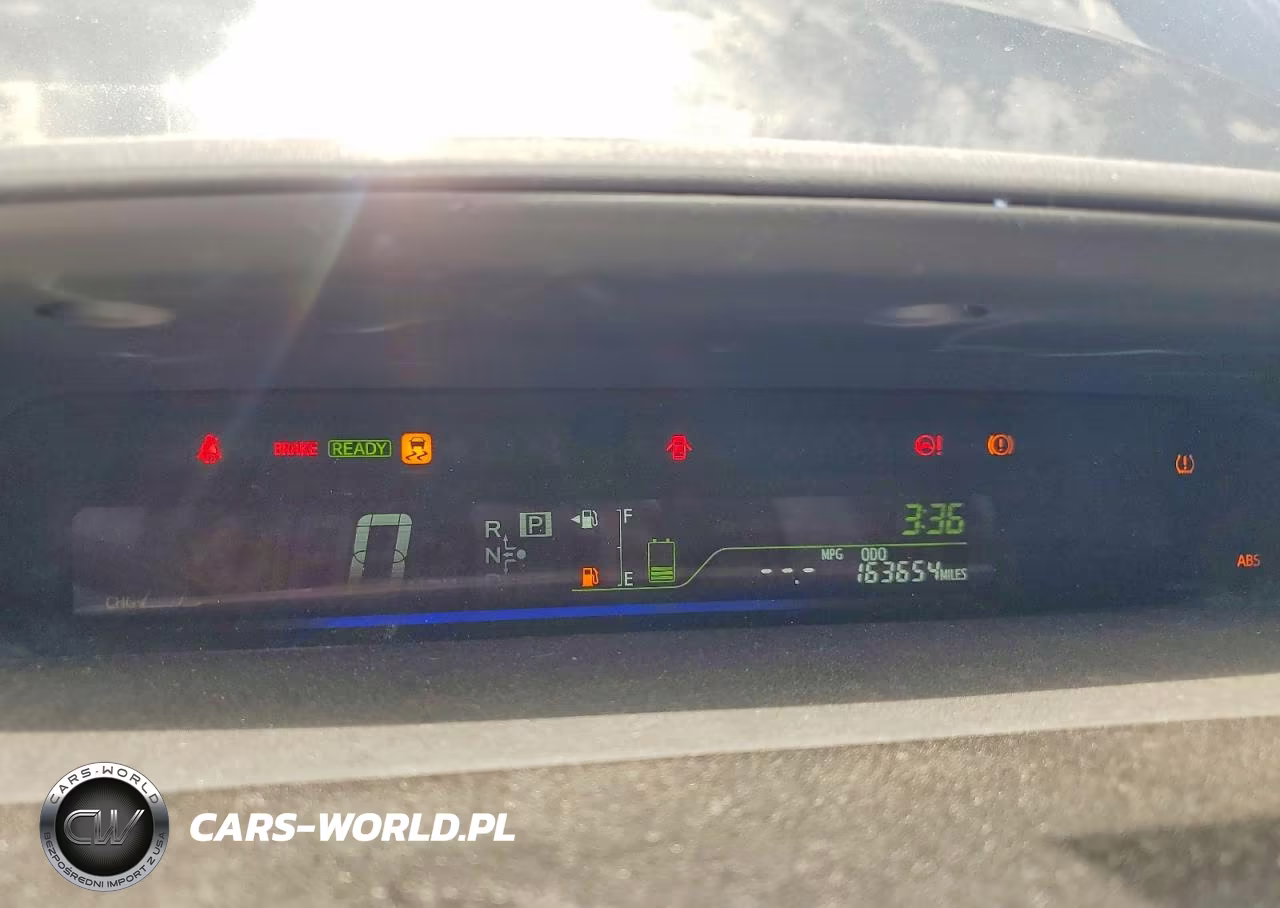 2012 Toyota Prius V Five VIN:JTDZN3EU0C3085592 - 9