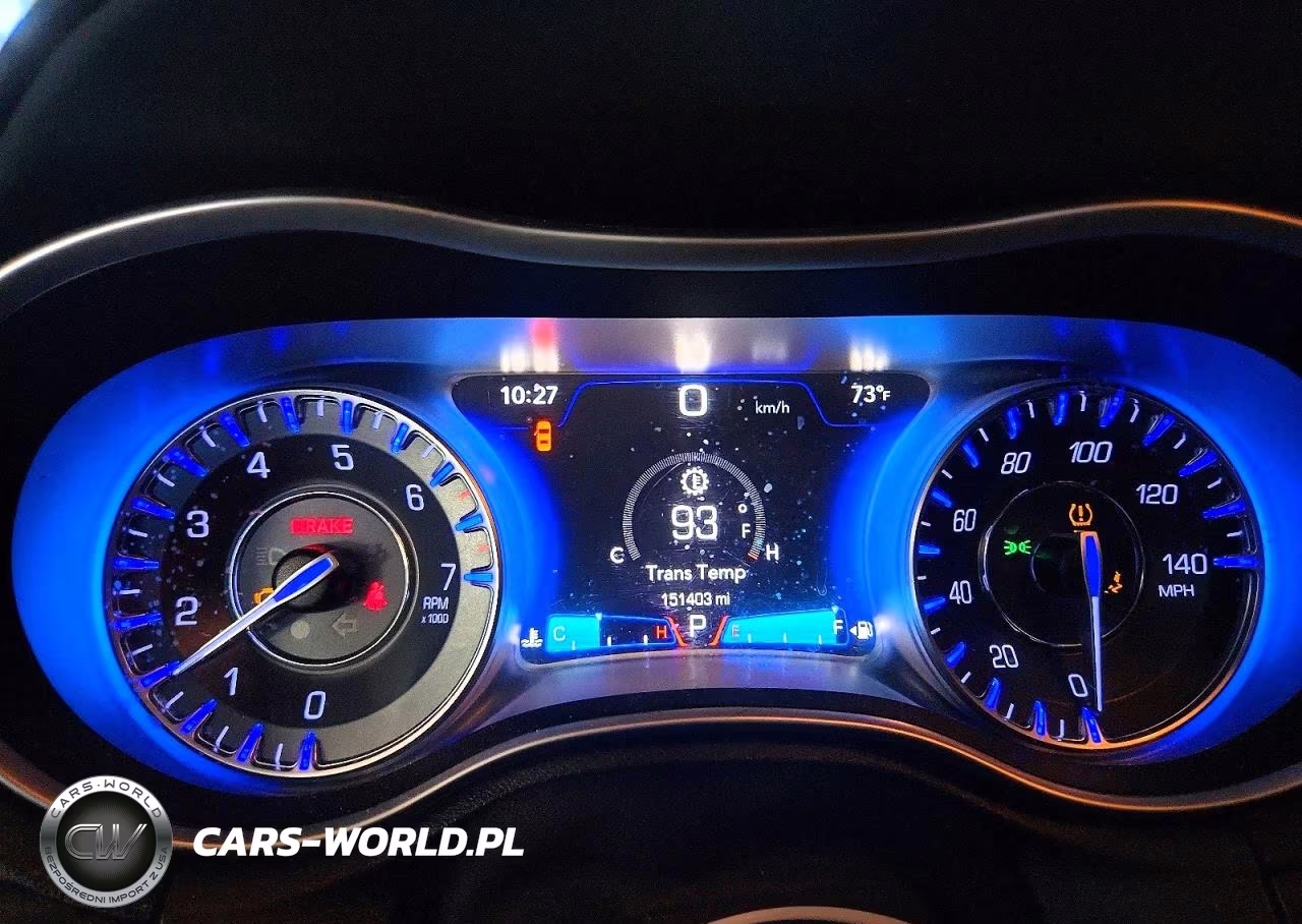 2015 Chrysler 300 Limited VIN:2C3CCARG4FH793211 - 9