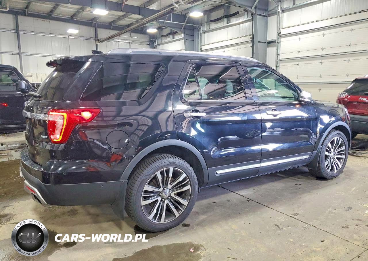 2016 Ford Explorer Platinum VIN:1FM5K8HT0GGA69992 - 3
