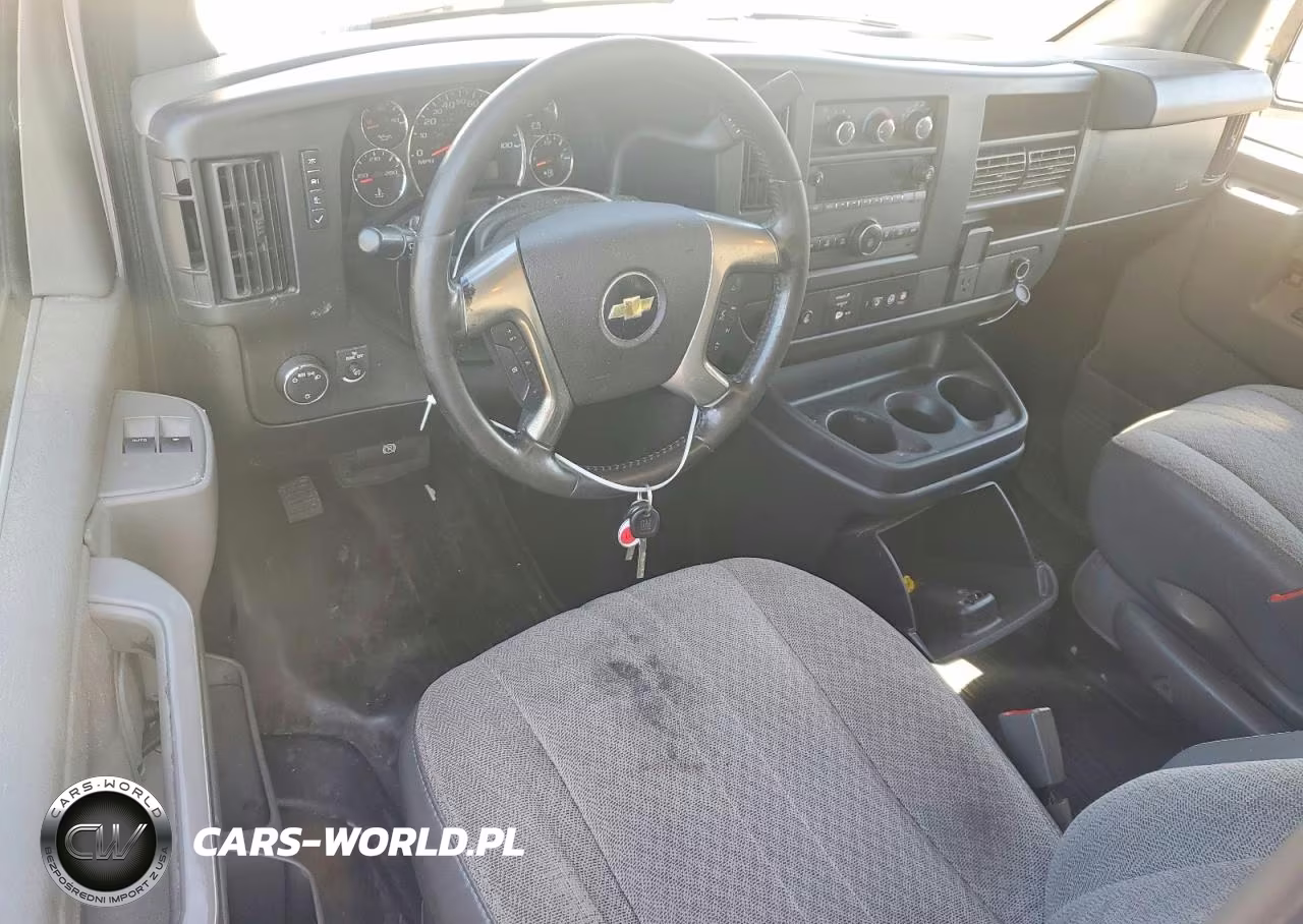 2019 Chevrolet Express Box Truck VIN:1GB0GRFG2K1356343 - 8