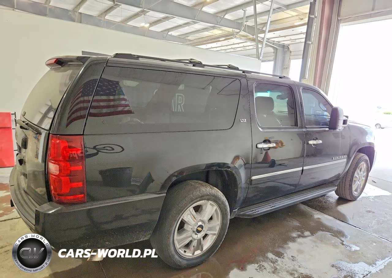 2013 Chevrolet Suburban K1500 Ltz VIN:1GNSKKE70DR304684 - 3
