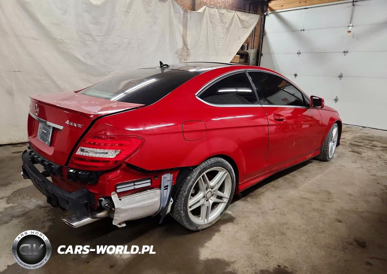 2014 Mercedes-Benz C 350 4Matic VIN:WDDGJ8JB7EG257784 - 3