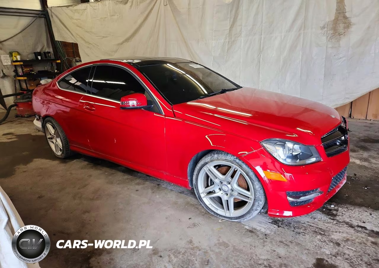 2014 Mercedes-Benz C 350 4Matic VIN:WDDGJ8JB7EG257784 - 4