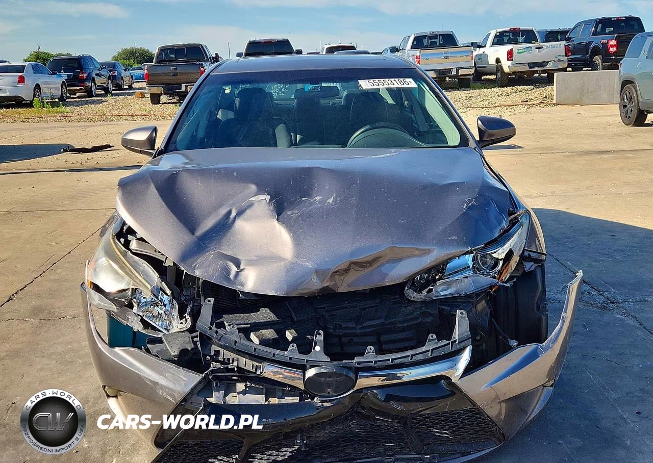 2017 Toyota Camry Se VIN:4T1BF1FK8HU393624 - 5