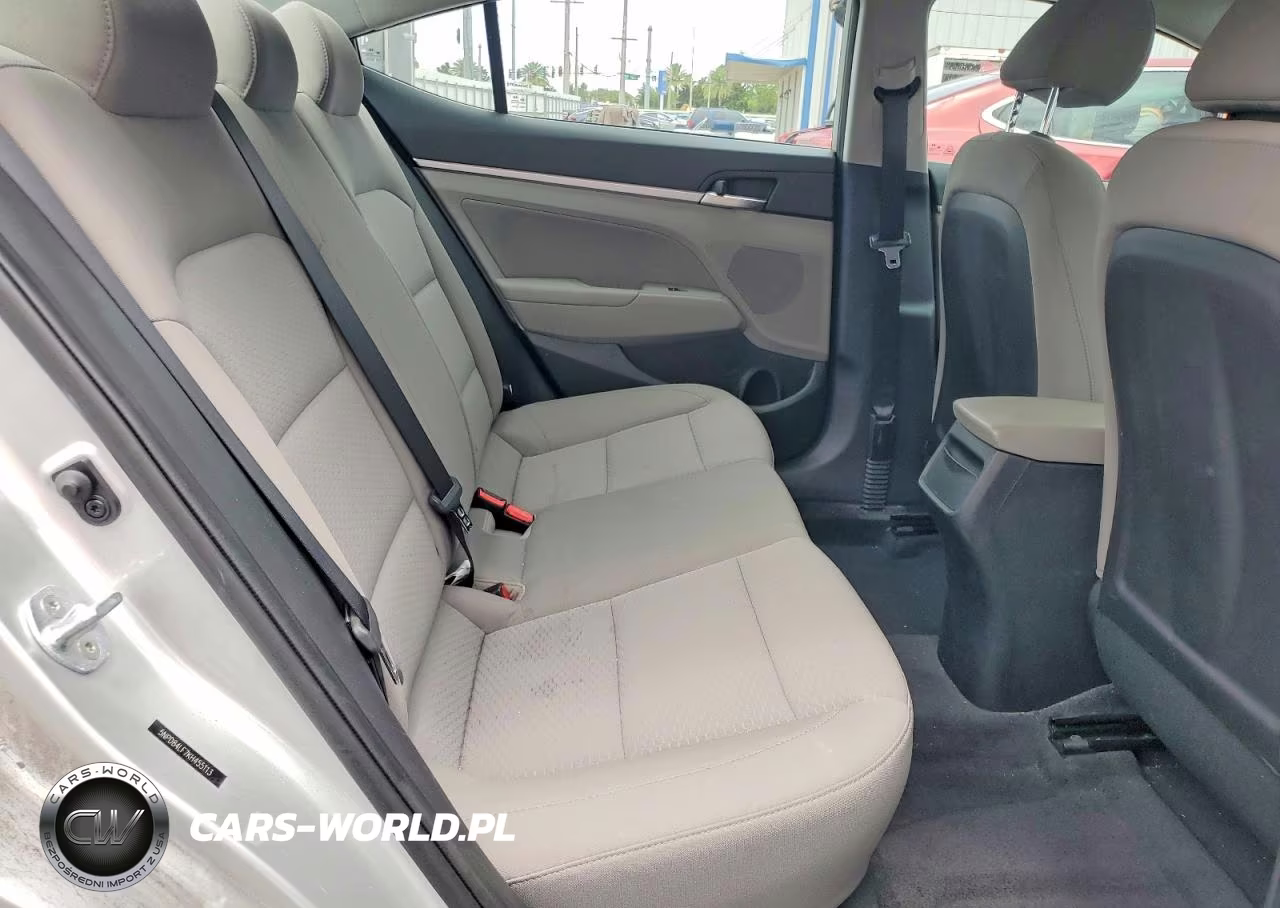 2019 Hyundai Elantra Value Edition VIN:5NPD84LF7KH455113 - 10