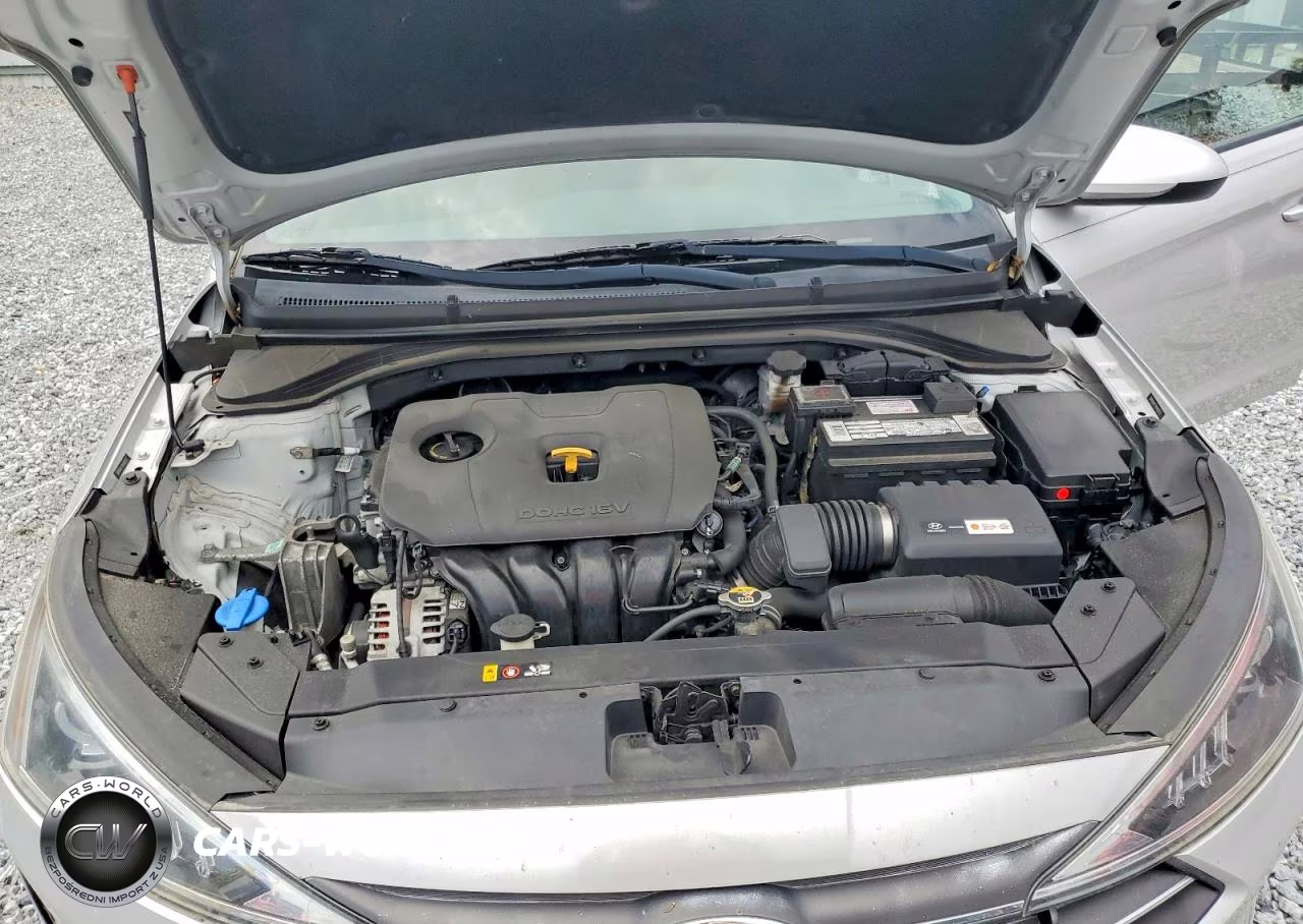 2019 Hyundai Elantra Value Edition VIN:5NPD84LF7KH455113 - 11