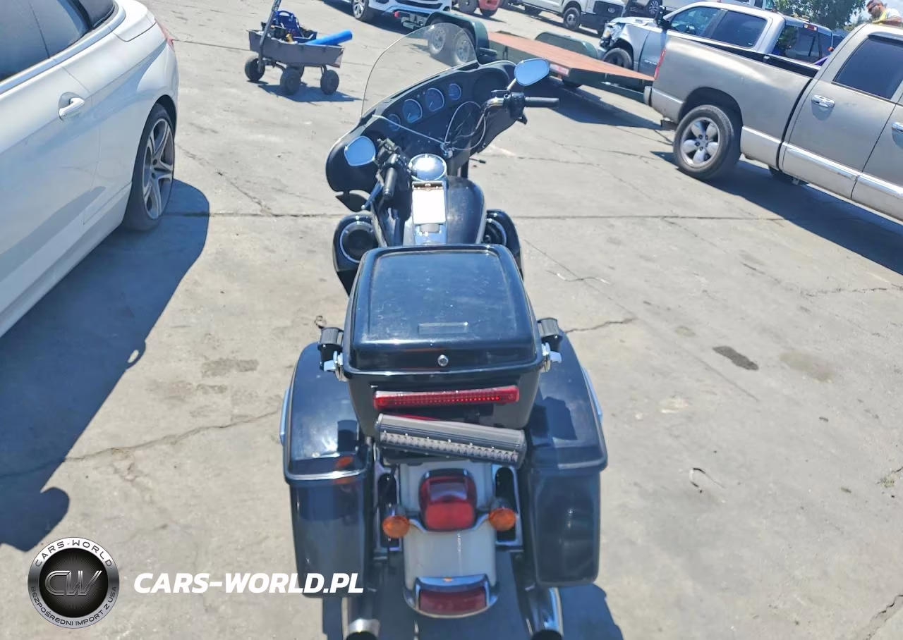 2014 Harley Davidson Flhtp Police Electra Glide VIN:1HD1FMM35EB667400 - 4