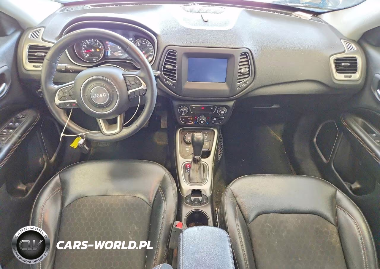 2019 Jeep Compass Latitude VIN:3C4NJDBBXKT595258 - 8