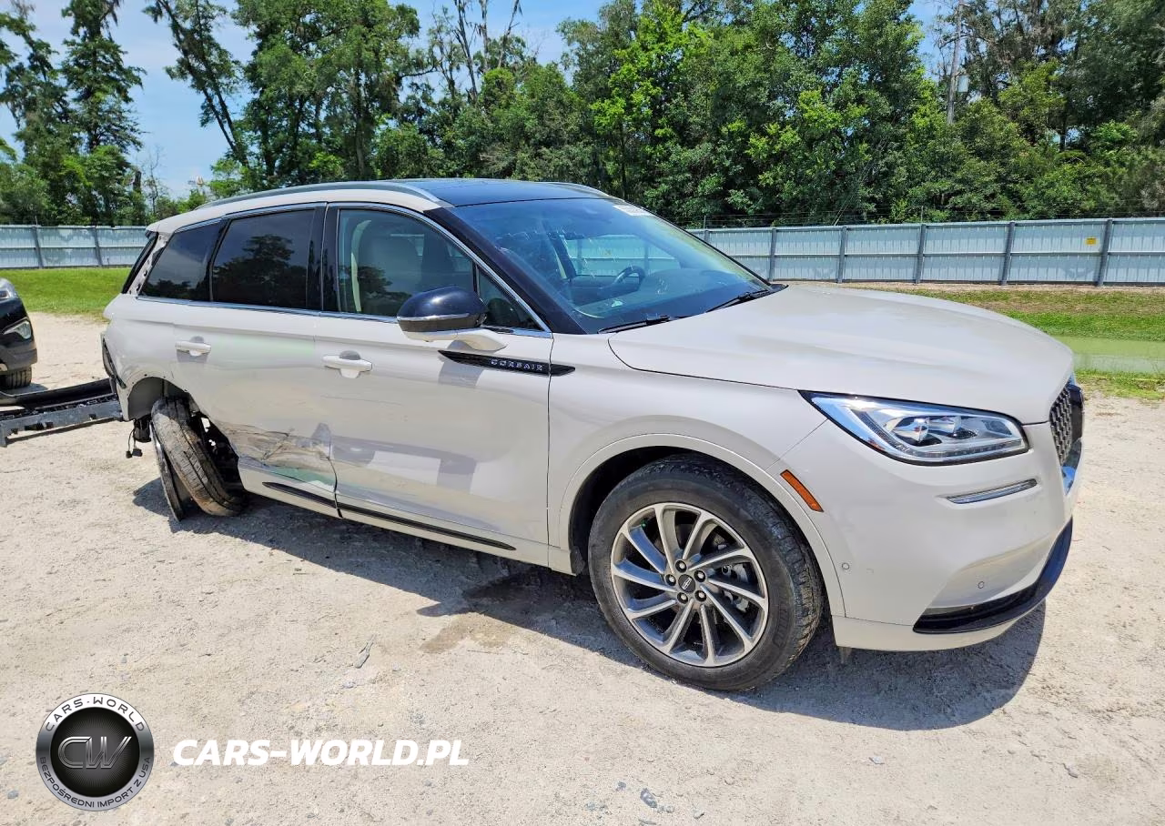 2022 Lincoln Corsair Grand Touring VIN:5LMTJ5DZ0NUL07273 - 4