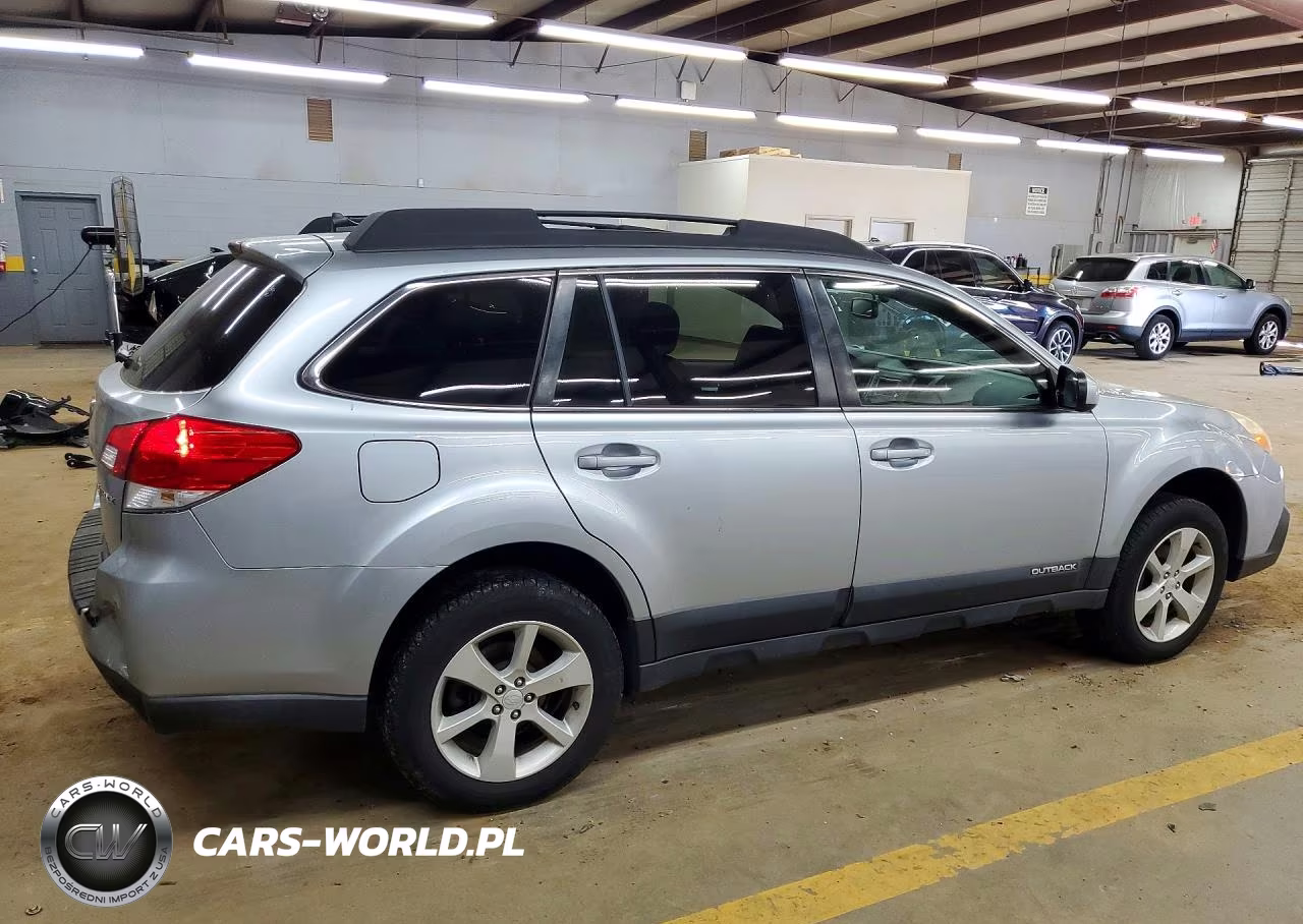2014 Subaru Outback VIN:4S4BRCDC8E3305669 - 3