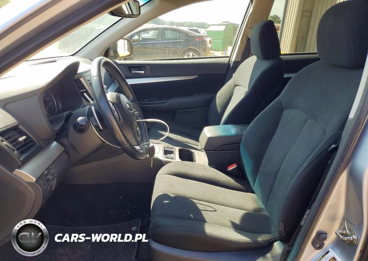 2014 Subaru Outback VIN:4S4BRCDC8E3305669 - 7