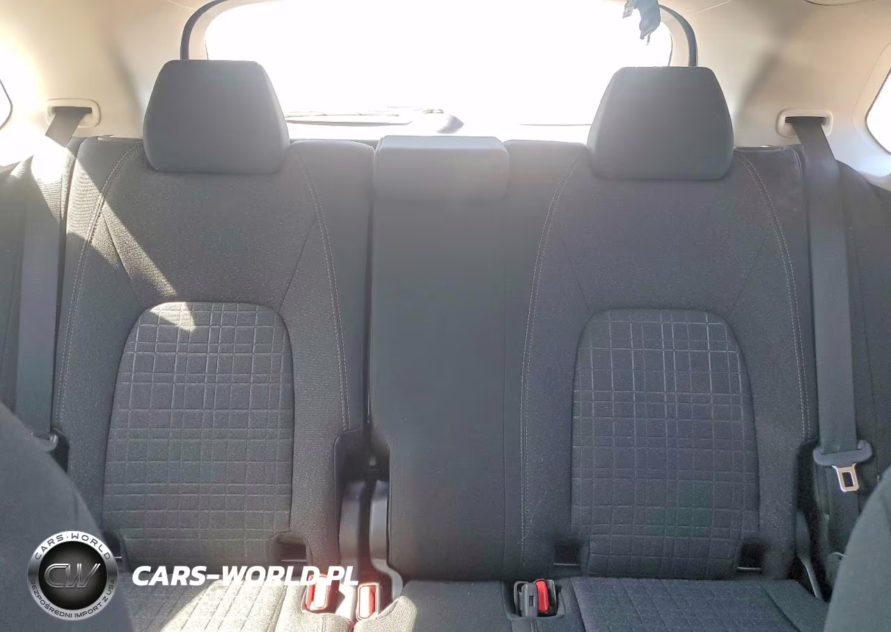 2025 Honda Hr-V Lx VIN:3CZRZ2H32SM747052 - 10