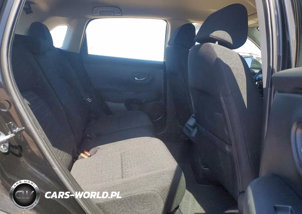 2025 Honda Hr-V Lx VIN:3CZRZ2H32SM747052 - 11