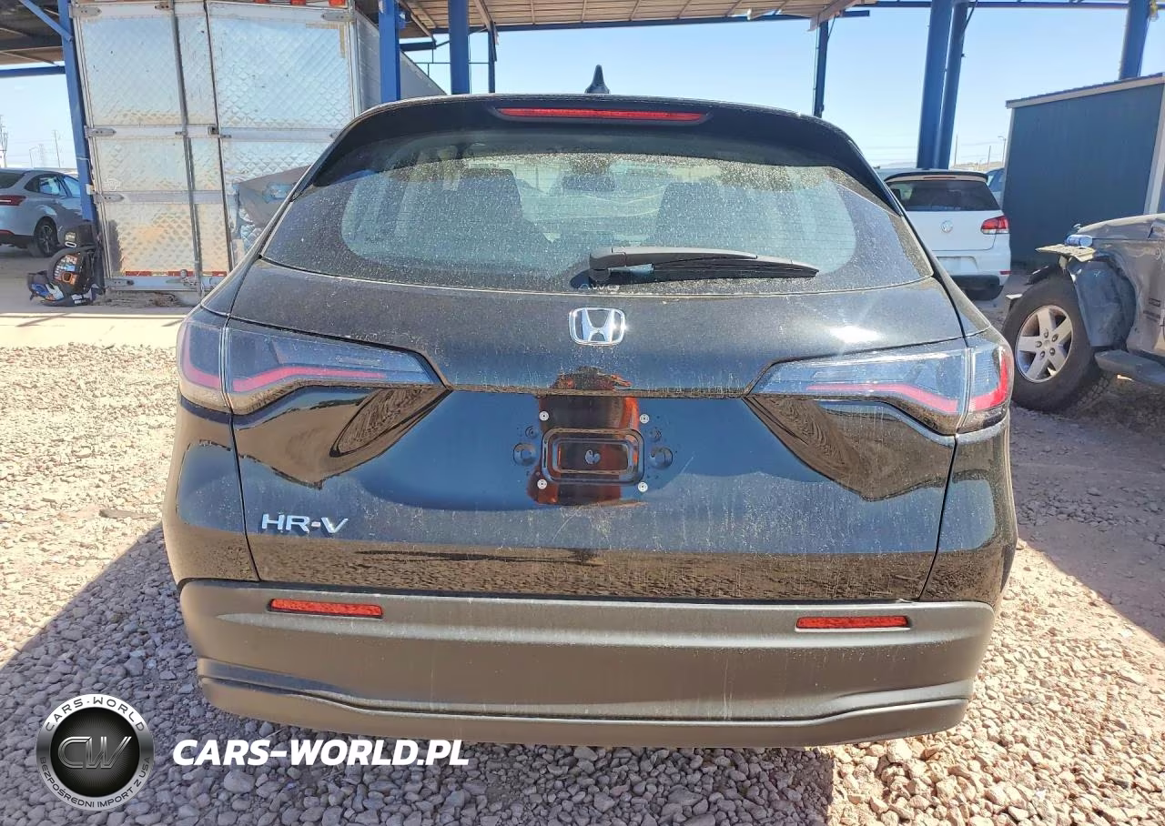 2025 Honda Hr-V Lx VIN:3CZRZ2H32SM747052 - 6