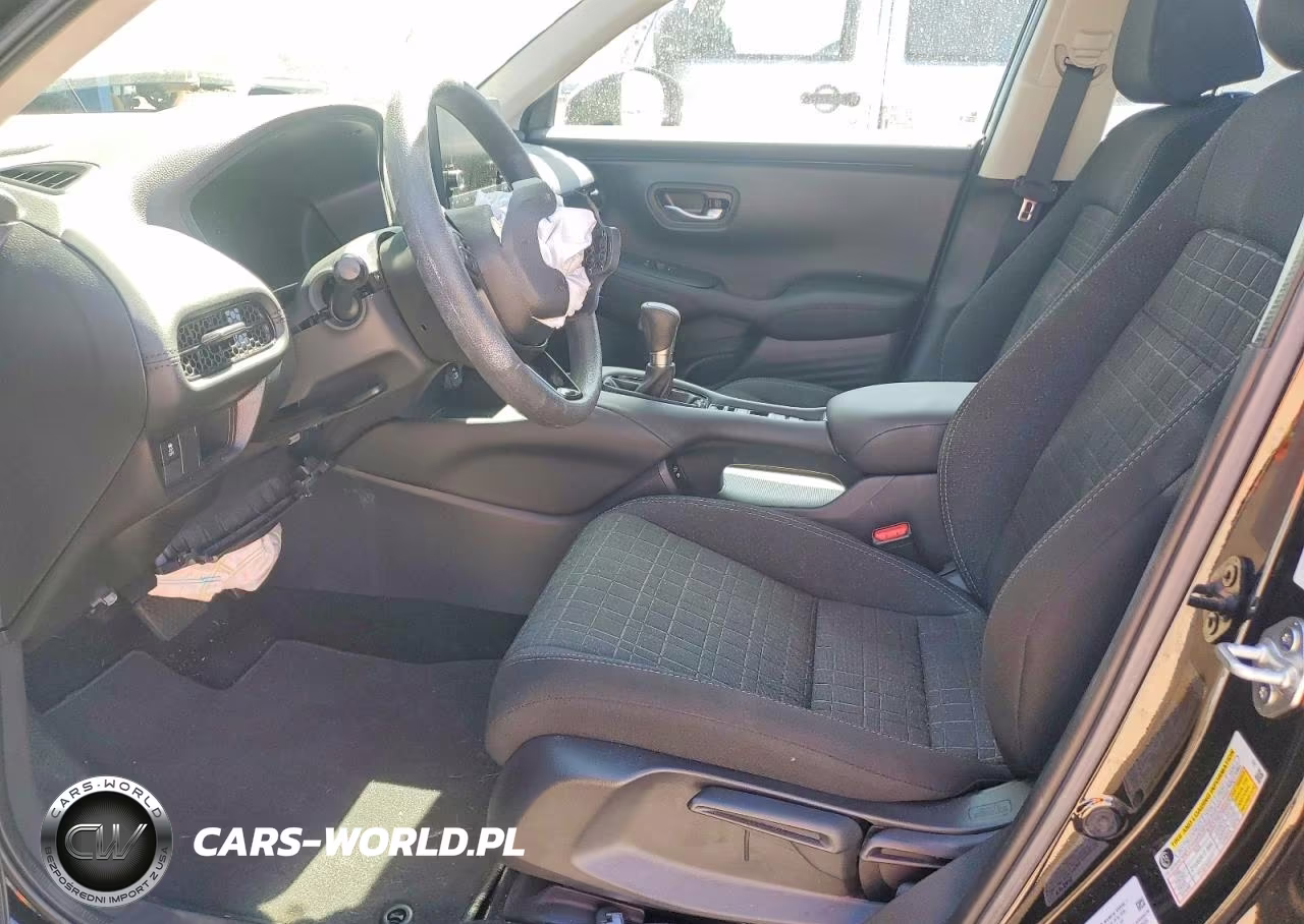 2025 Honda Hr-V Lx VIN:3CZRZ2H32SM747052 - 7