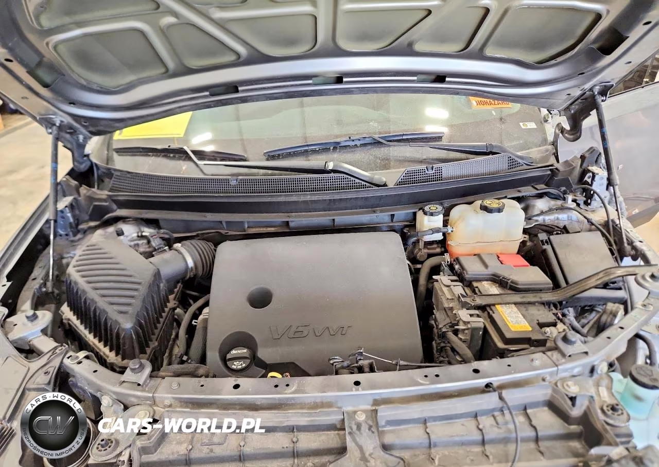 2021 Chevrolet Traverse Ls VIN:1GNERFKW4MJ233984 - 12