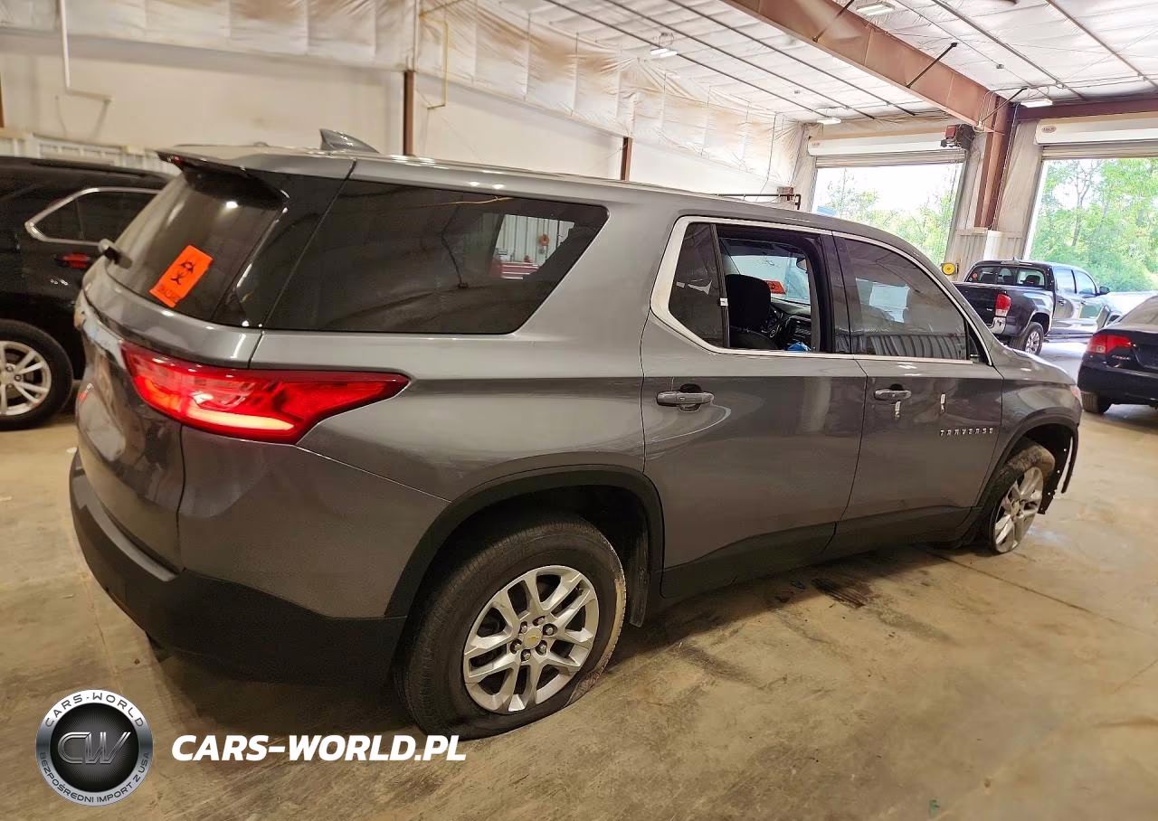 2021 Chevrolet Traverse Ls VIN:1GNERFKW4MJ233984 - 3