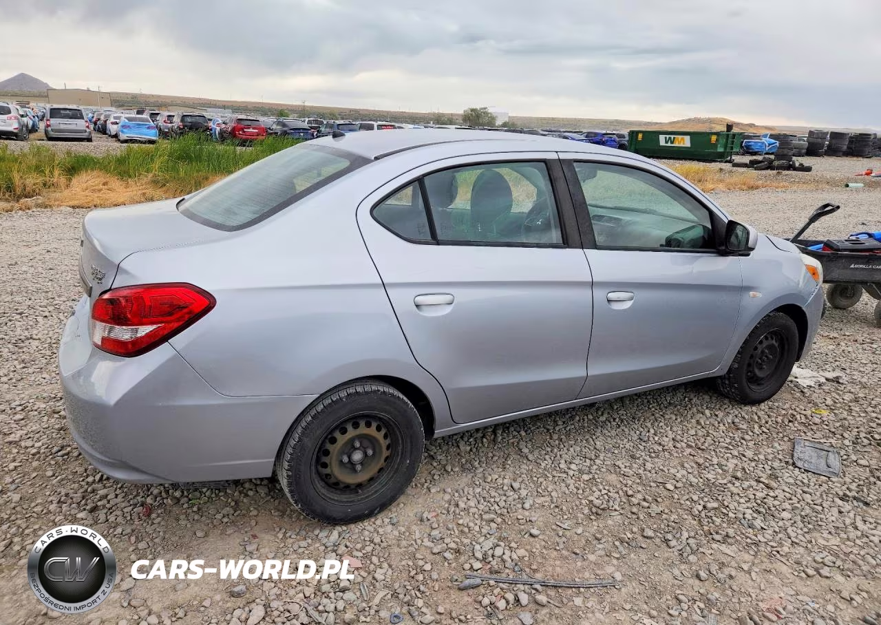 2018 Mitsubishi Mirage G4 Es VIN:ML32F3FJ7JHF06913 - 3