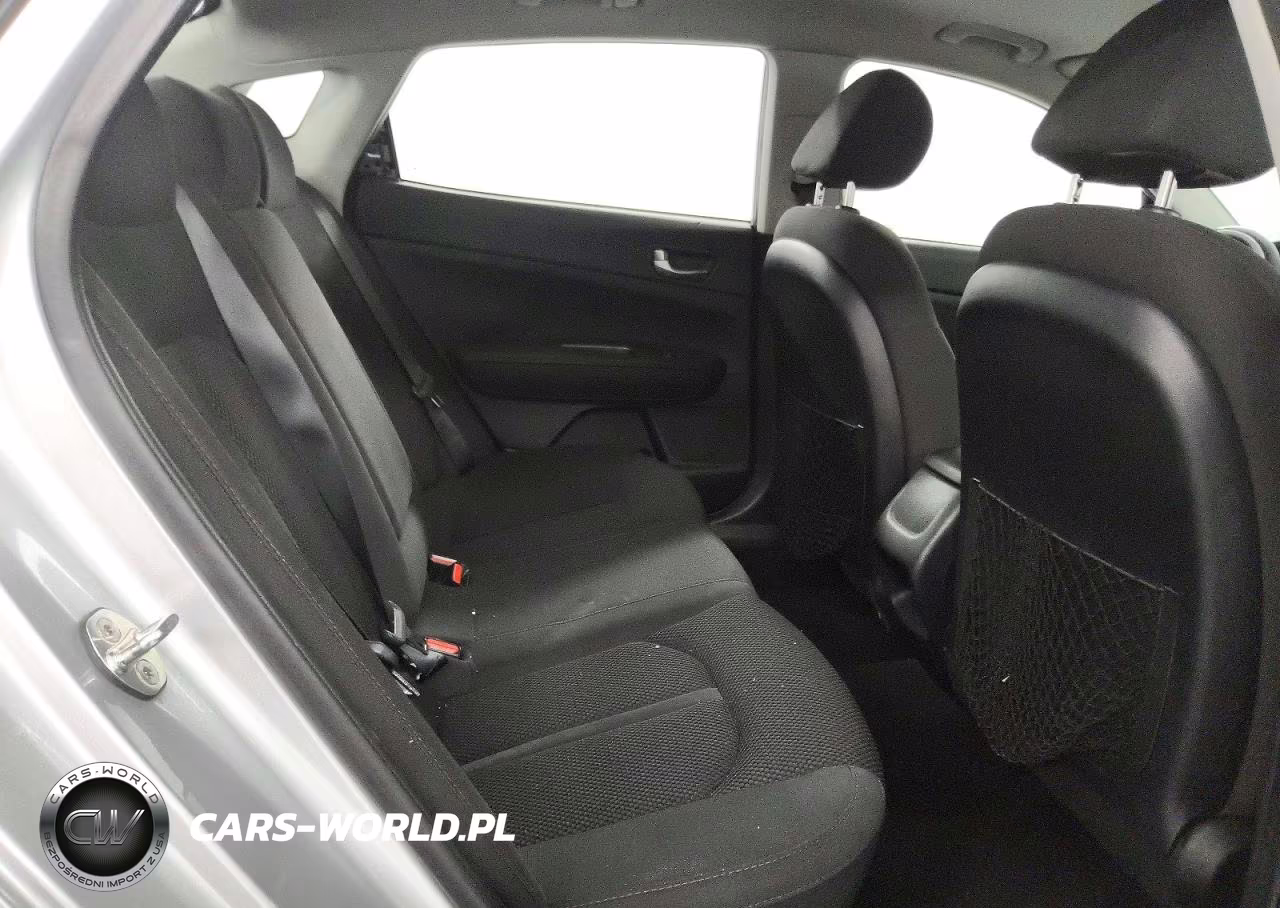 2019 Kia Optima Lx VIN:5XXGT4L36KG357932 - 10