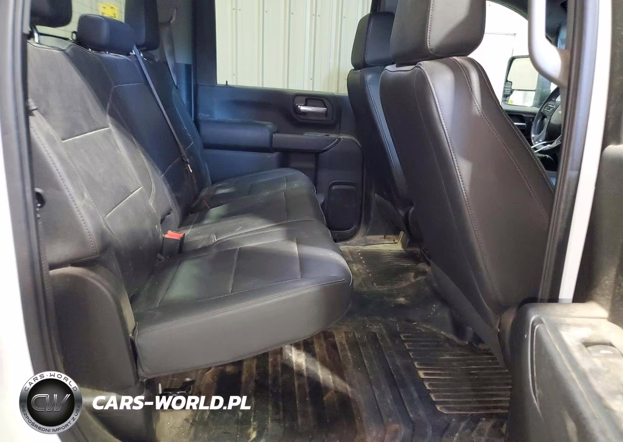 2024 Chevrolet Silverado K2500 Heavy Duty VIN:1GC4YLE74RF177551 - 10