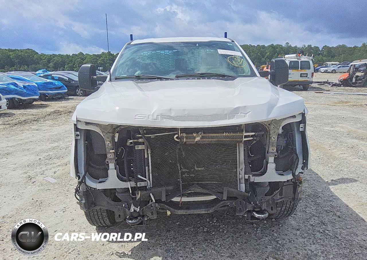 2022 Ford F250 Super Duty Dump Truck VIN:1FDBF2A66NEE21085 - 5