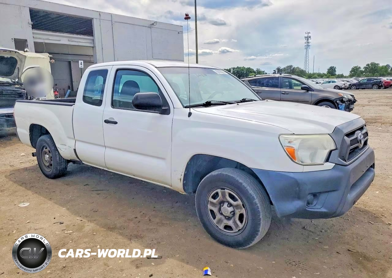 2015 Toyota Tacoma Access Cab VIN:5TFTX4CN2FX060420 - 4