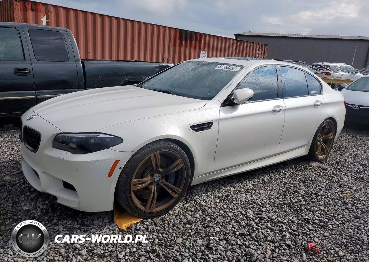 2013 BMW M5