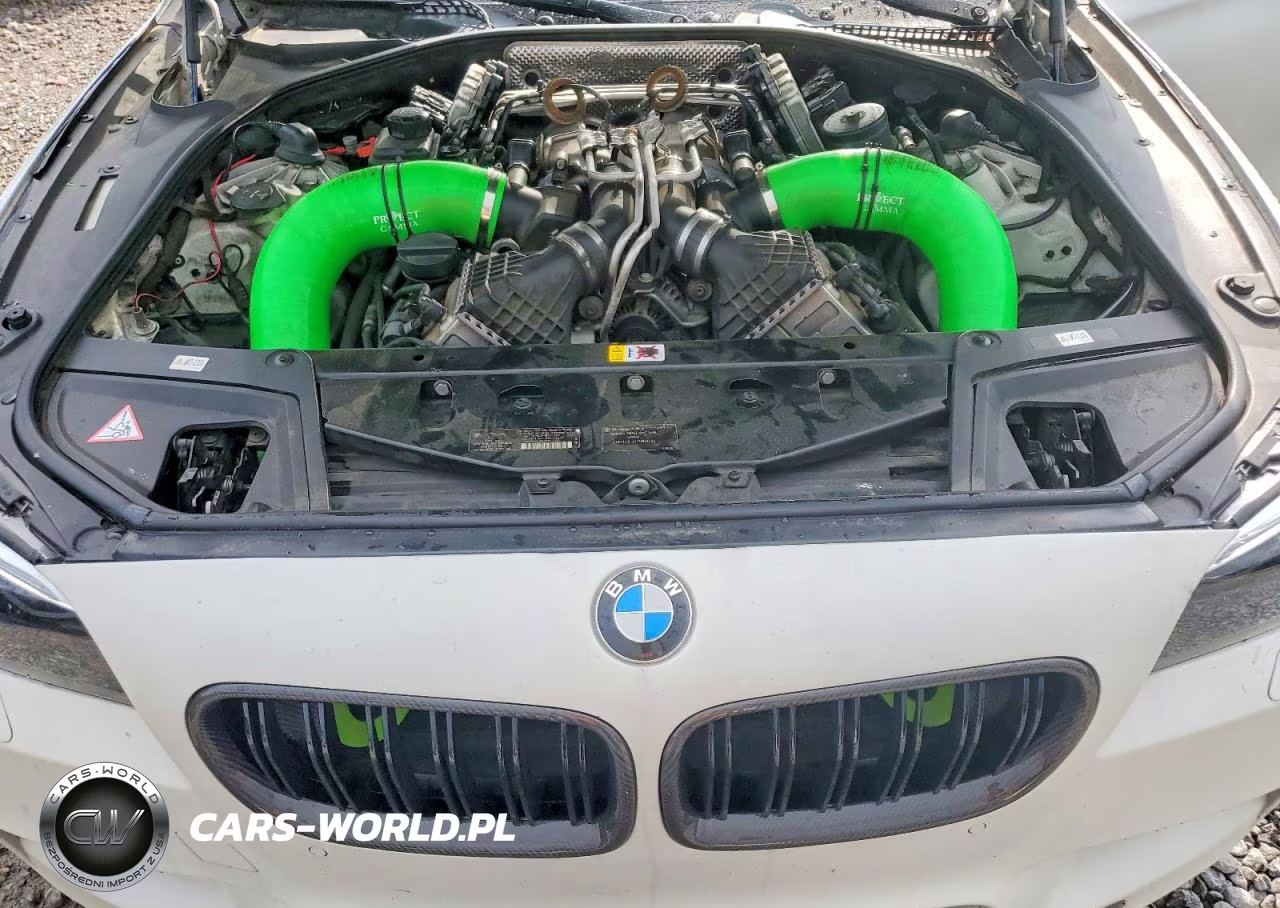 2013 BMW M5 VIN:WBSFV9C52DC774089 - 11