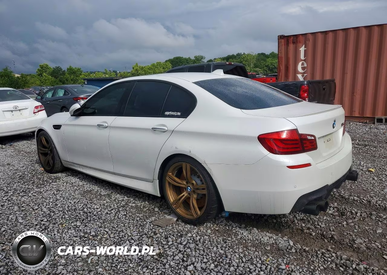 2013 BMW M5 VIN:WBSFV9C52DC774089 - 2