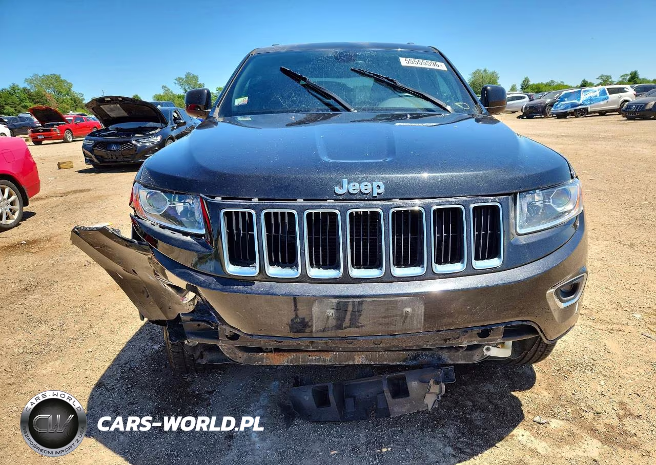 2015 Jeep Grand Cherokee Laredo VIN:1C4RJFAGXFC213841 - 5