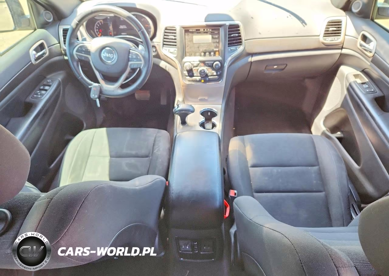 2015 Jeep Grand Cherokee Laredo VIN:1C4RJFAGXFC213841 - 8