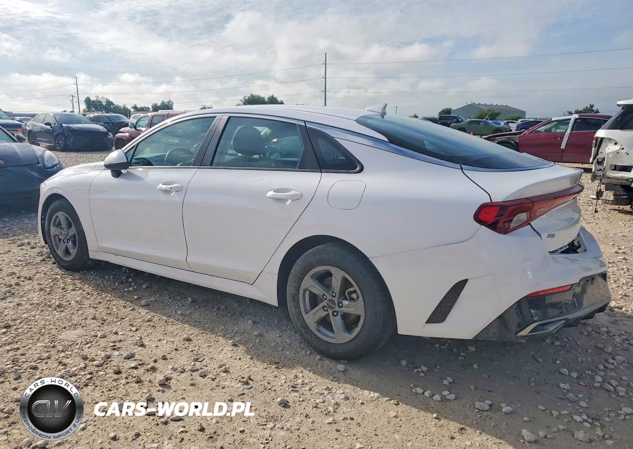 2022 Kia K5 Lxs VIN:5XXG14J26NG110141 - 2
