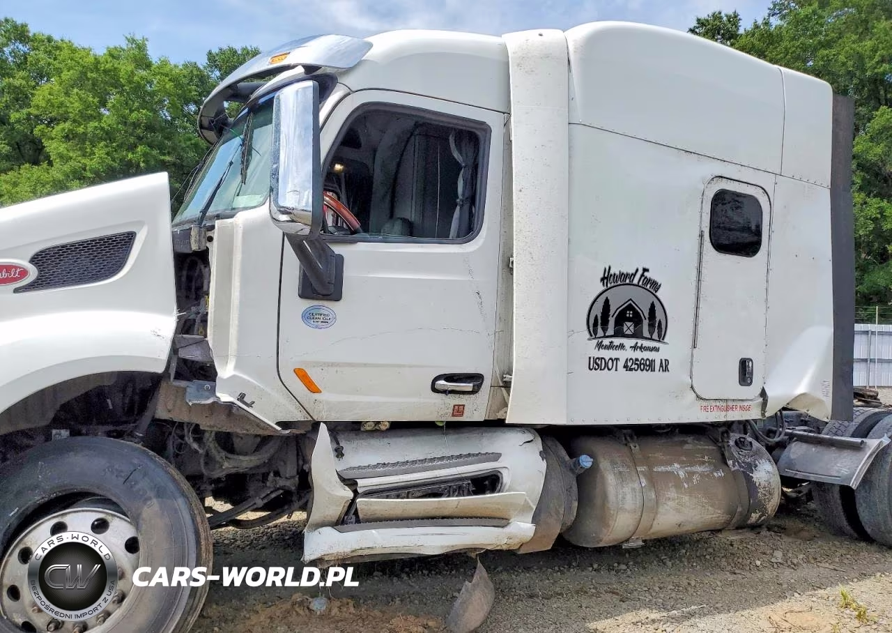 2013 Peterbilt 579 Semi Truck VIN:1XPBDP9X7LD717738 - 9
