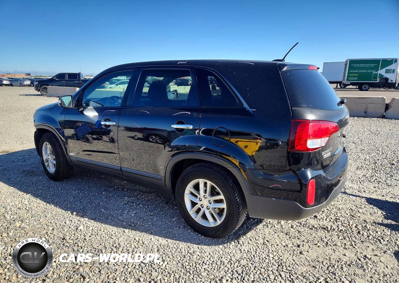 2015 Kia Sorento Lx VIN:5XYKTCA67FG608069 - 2