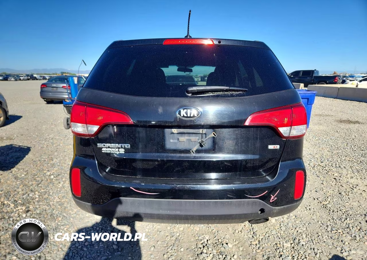 2015 Kia Sorento Lx VIN:5XYKTCA67FG608069 - 6