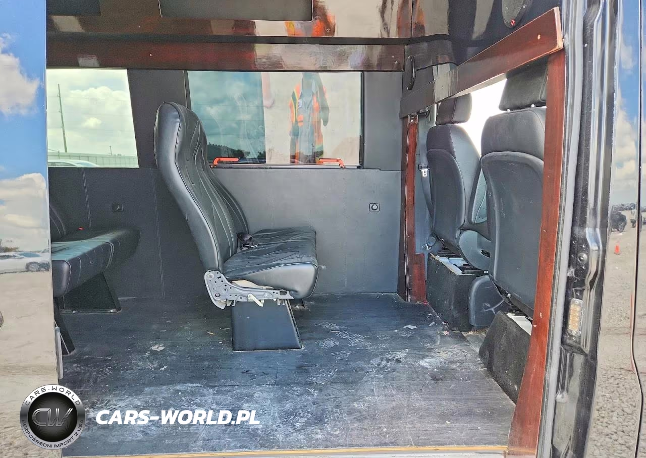 2021 Mercedes Benz Sprinter 3500 VIN:W1Y8ED3Y7MT067451 - 12