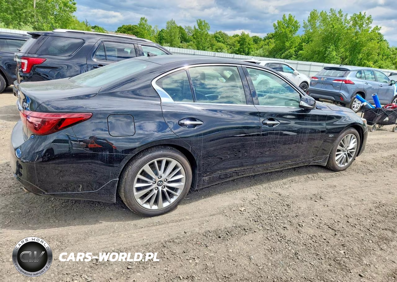 2018 Infiniti Q50 3.0T Luxe VIN:JN1EV7AR3JM610114 - 3
