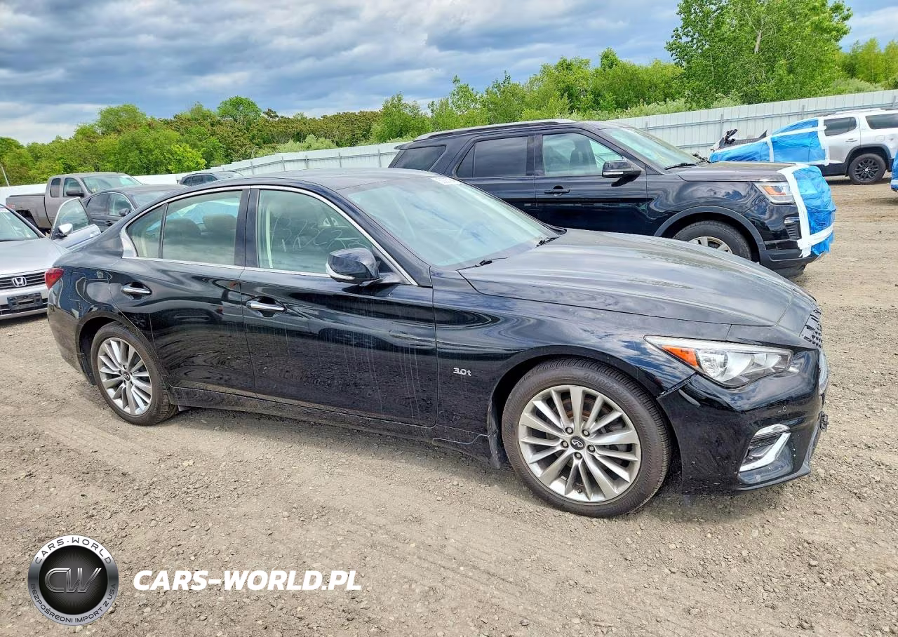 2018 Infiniti Q50 3.0T Luxe VIN:JN1EV7AR3JM610114 - 4