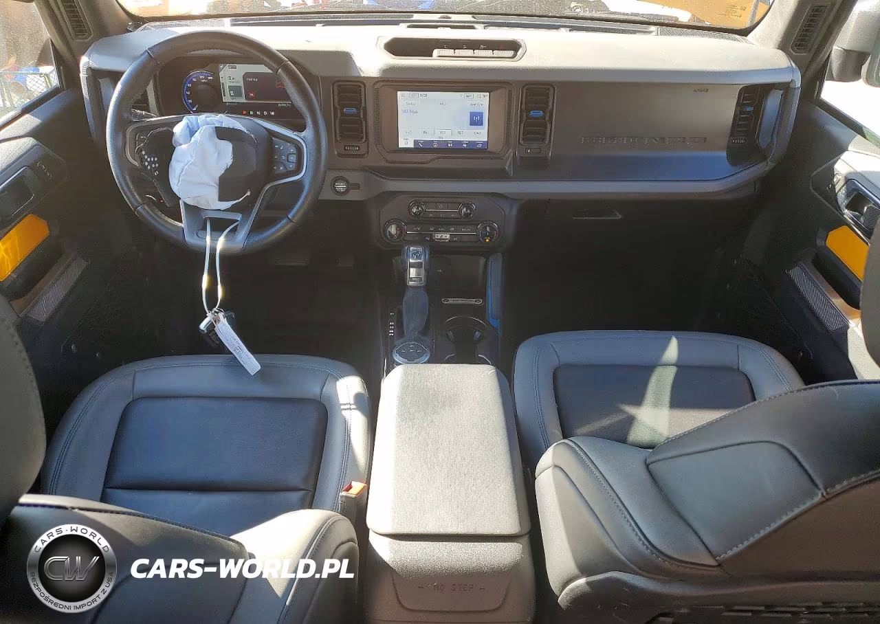 2022 Ford Bronco Base VIN:1FMDE5AP0NLB55371 - 8