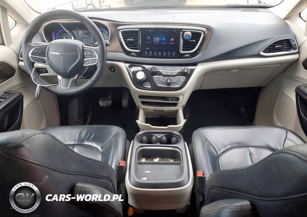 2017 Chrysler Pacifica Touring L VIN:2C4RC1BG5HR683135 - 8