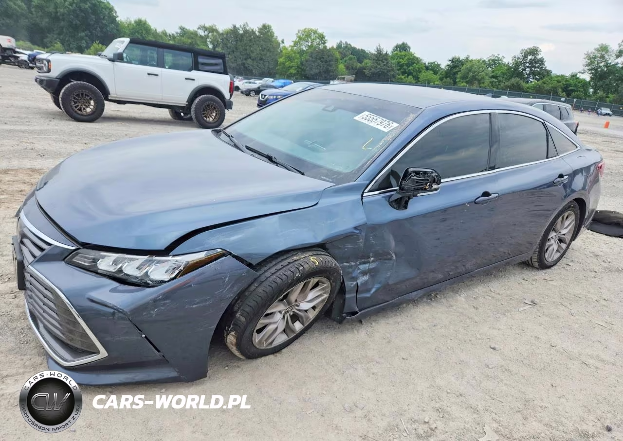 2021 Toyota Avalon Xle – zdjęcie 1 z 13