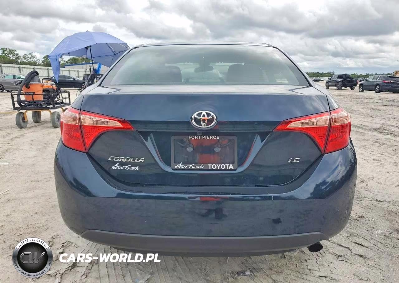2019 Toyota Corolla Le VIN:5YFBURHE0KP944696 - 6