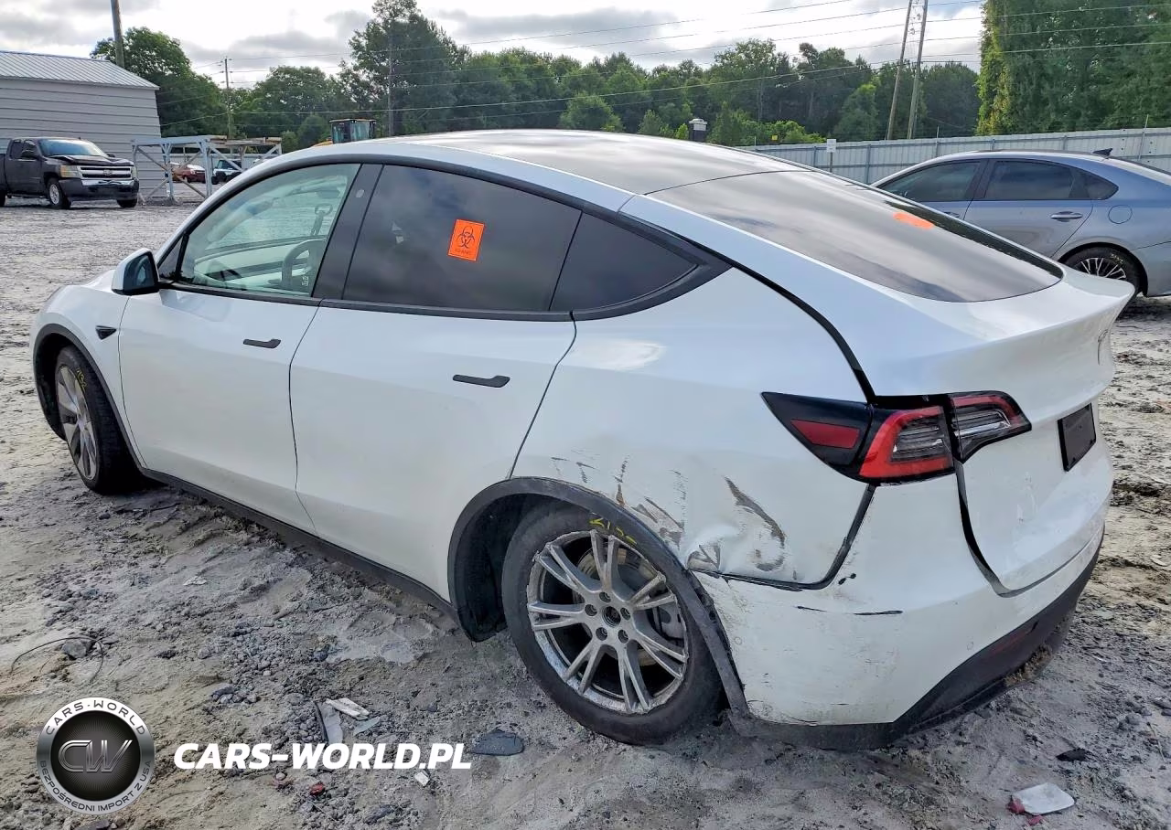 2020 Tesla Model Y VIN:5YJYGDEE6LF039322 - 2